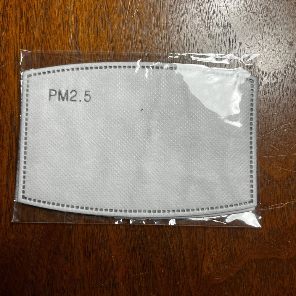 🤩 $5 SALE! 🤩 NWOT Steve Madden Face Mask Filter